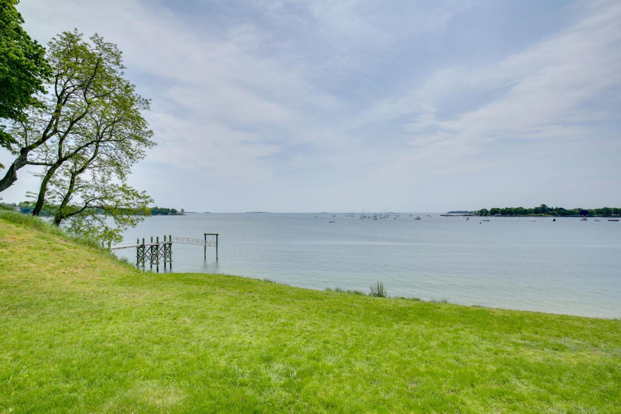 Quaint Beverly Townhome Walk To Beach And Downtown! Экстерьер фото