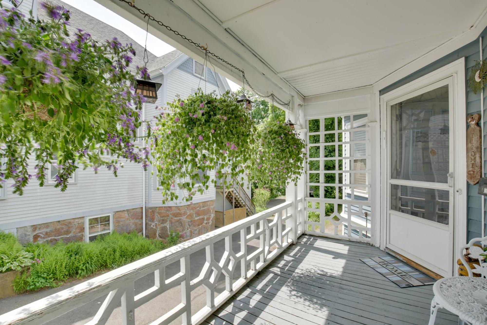 Quaint Beverly Townhome Walk To Beach And Downtown! Экстерьер фото