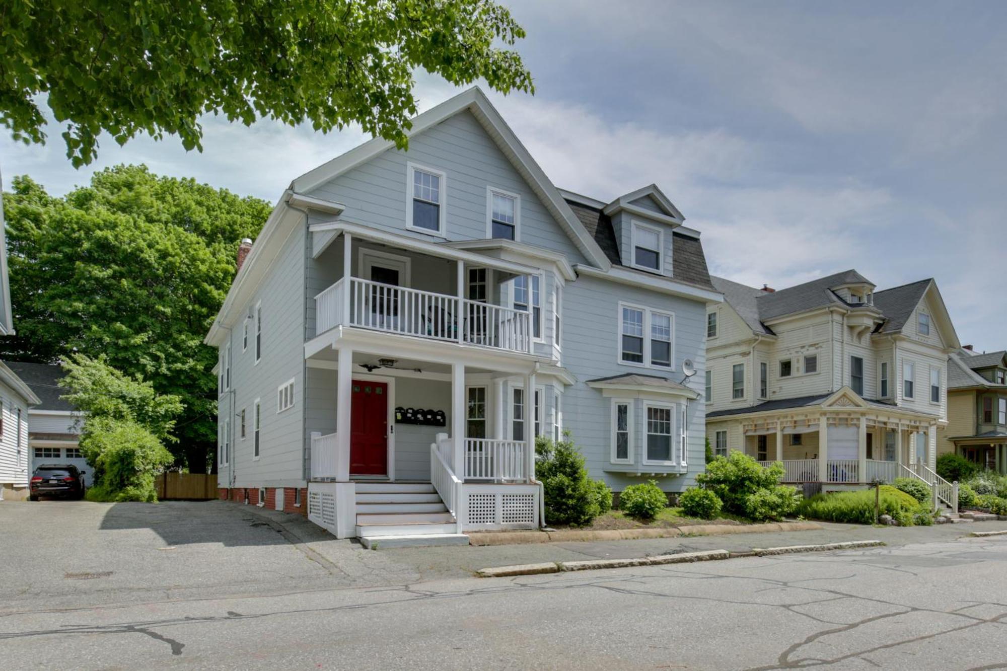 Quaint Beverly Townhome Walk To Beach And Downtown! Экстерьер фото