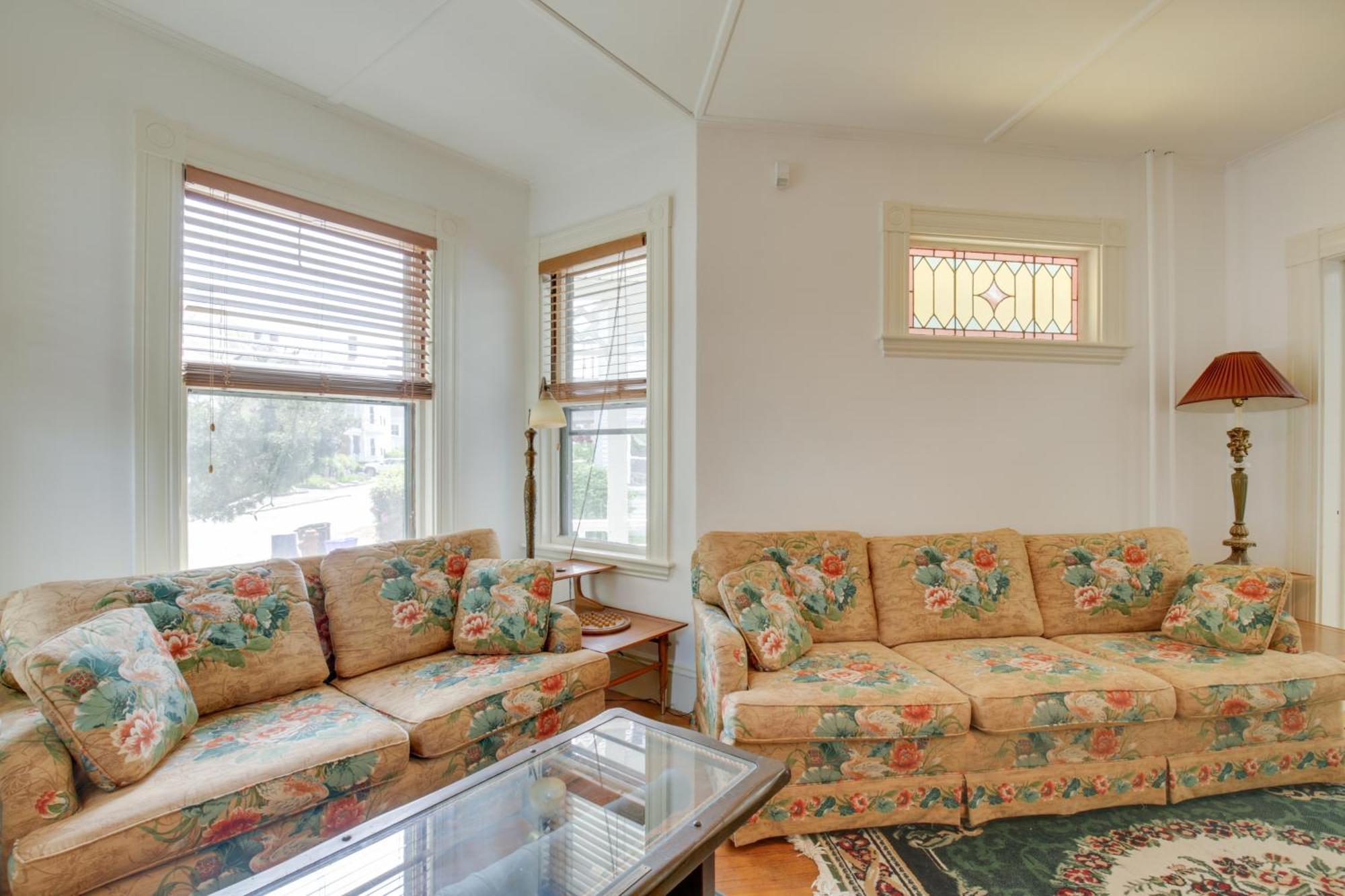 Quaint Beverly Townhome Walk To Beach And Downtown! Экстерьер фото